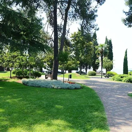 Apartment Vista Mare *
